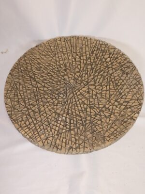 Schaal keramiek lijnen